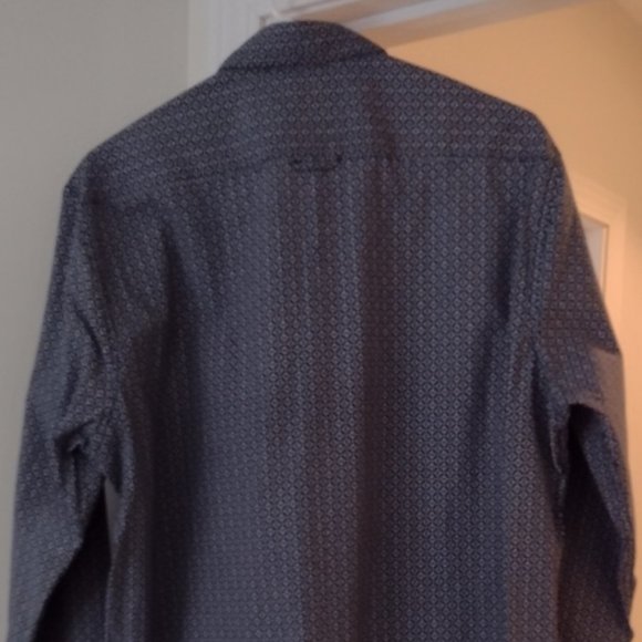 International Report Men's Long Sleeve Shirt - Picture 9 of 9